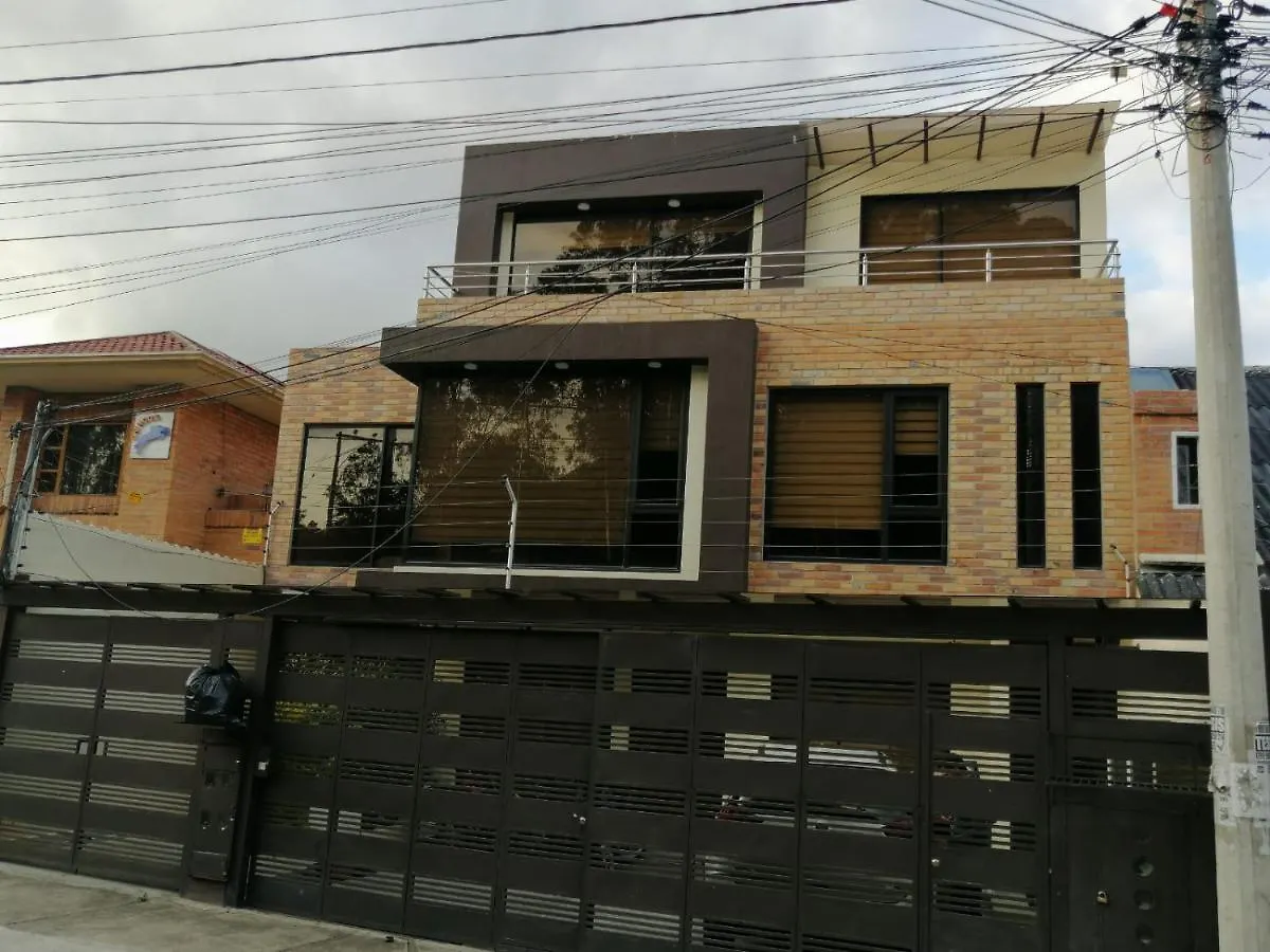 Departamento Acogedor, Nuevo Y Amplio Apartment Cuenca